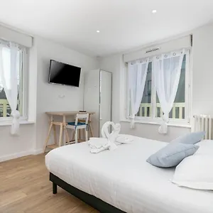 La Recouvrance : Spacieuse Avec Sdb Privative, Cuisine Et Salon Partagés, Terrasse, Proche Facs Et Centre Couette-café